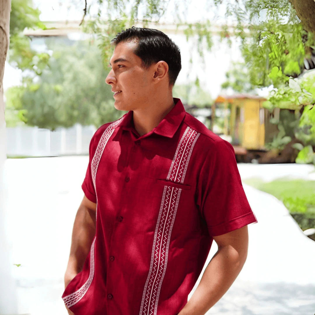 Short-Sleeve Guayabera Shirt in Red Linen and Silk | Hand