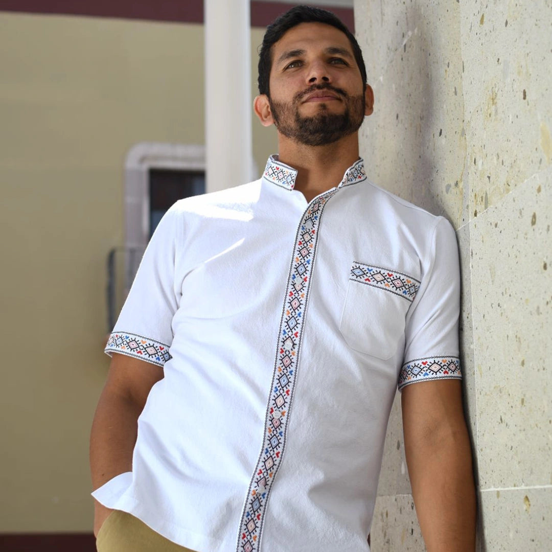 Embroidered Short Sleeve Guayabera Shirt CL